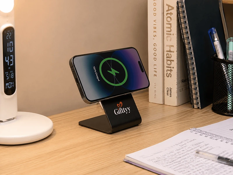 Aluminium 15W magnetic wireless charging phone stand