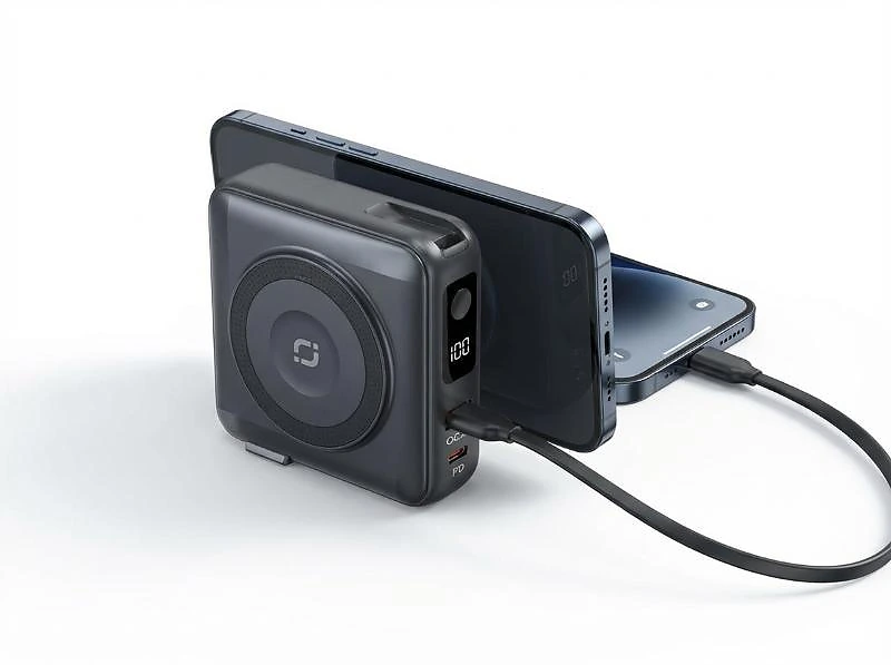6-In-1 10000mAh Universal Powerbank & Charger