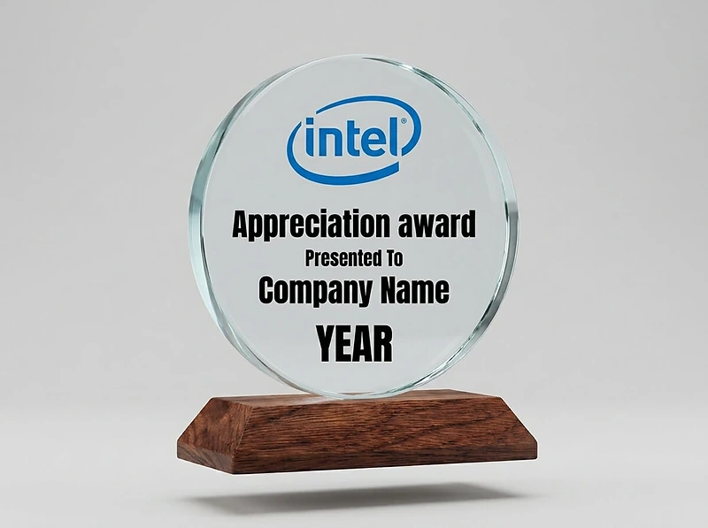 Glass memento with a wood base