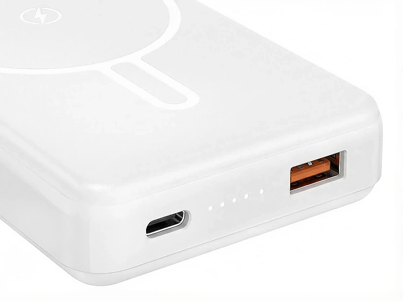 Giftology 10,000 mAh Magnetic Wireless Powerbank