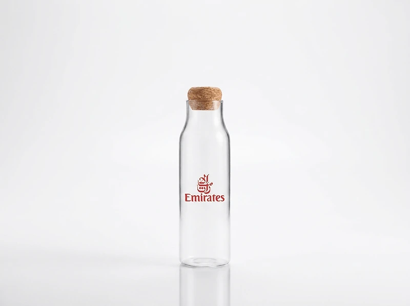 Borosilicate Glass Bottle with Cork Lid – 600ml