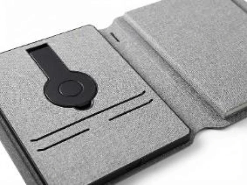 A5 Notebook with 3-in-1 MagSafe Power Bank