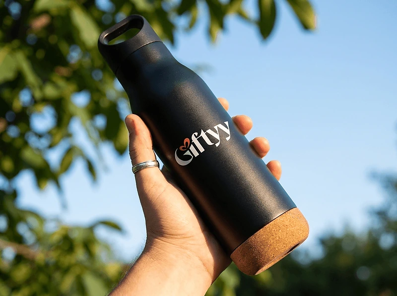 Giftology Insulated Water Bottle with Cork Base