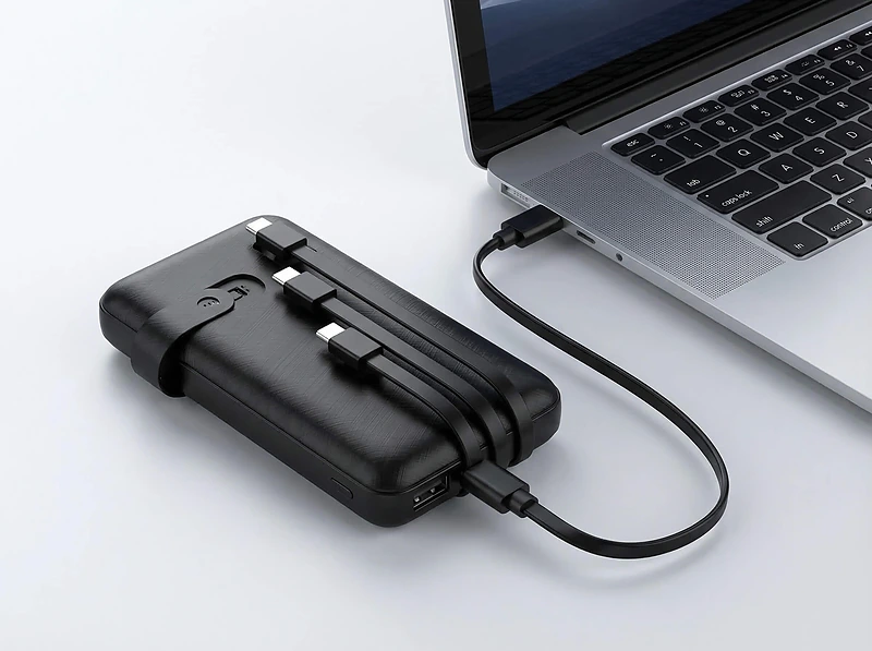 Power Bank with Inbuilt Cables – 8000mAh