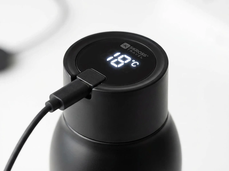 SmartTech Water Bottle