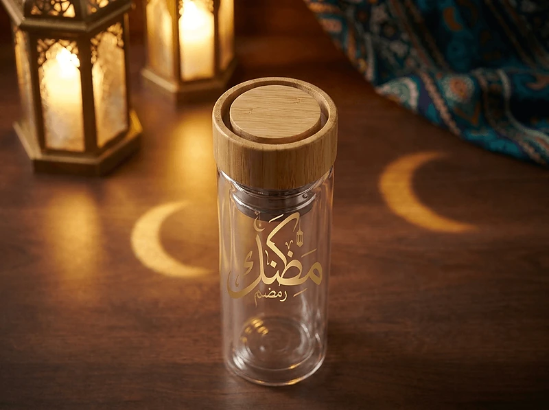 Double-Wall Glass Bottle with Bamboo Lid & Tea Infuser
