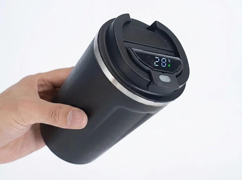 Coffee Mug with Temprature Display
