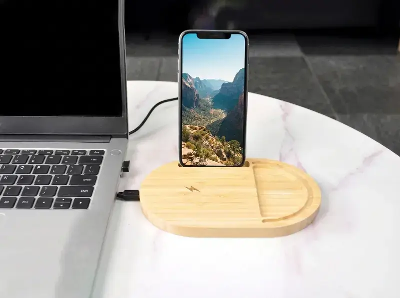 Bamboo Wireless Desktop Spinner with 15W Charging Capability
