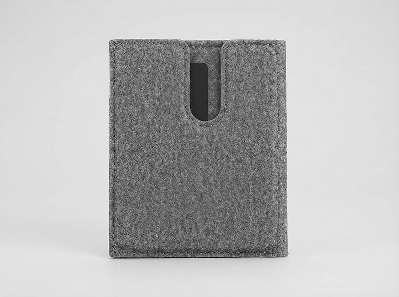 CHANGE ZERO Recycled 3-in-1 Wireless Charger Station