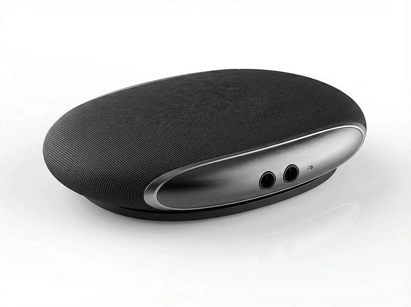 Smart Worldwide Item Tracker (Apple MFI-Certified)
