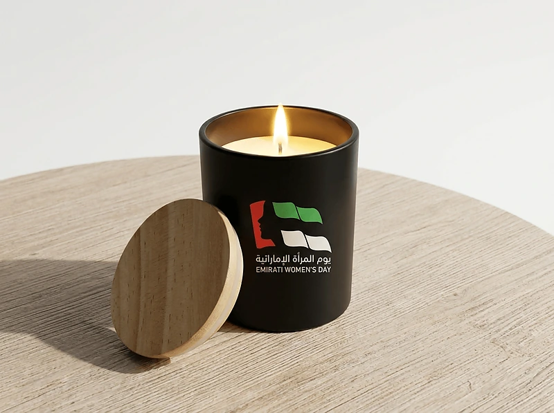 Scented Candles Arabian Oud & Vanilla Fragrance in Glass Bottle