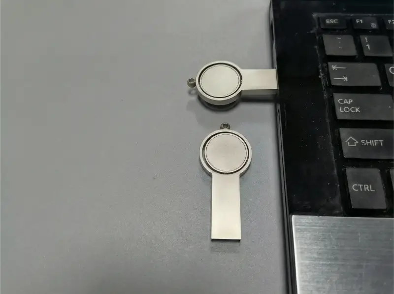 Metal Rotate USB Flash Drive